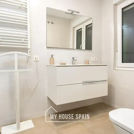Myhousespain - Piso En Centro A Pocos Minutos De Playas Apartment *